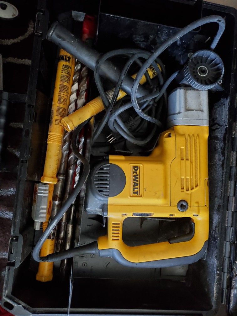 Dewalt