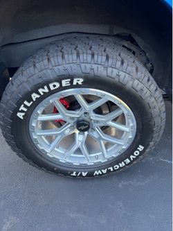 Toyota Tacoma 4Runner rims and tires
