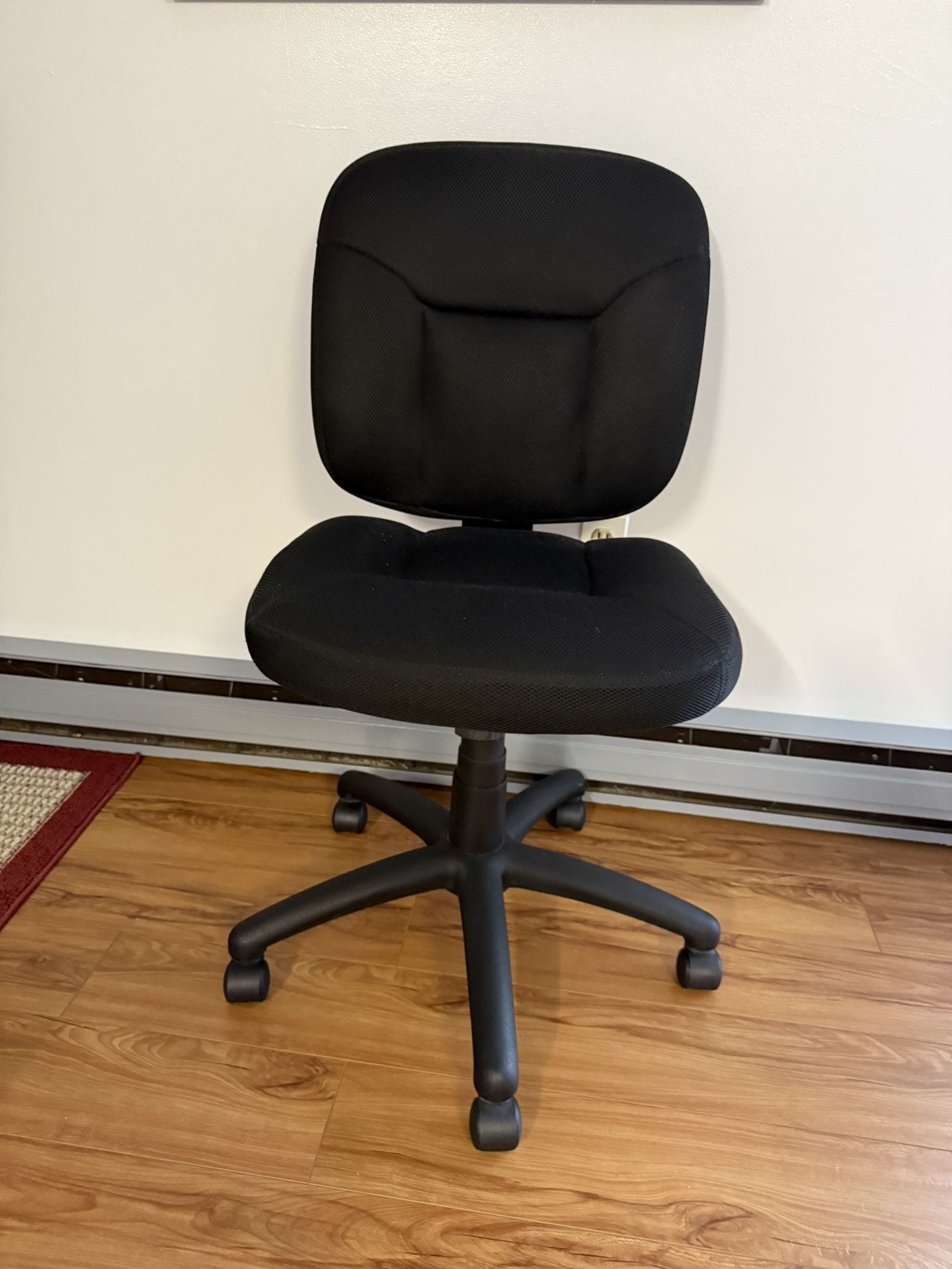 Amazon Basics Low-Back Office Desk Chair, Adjustable Height, 360 Degree Swivel, Fabric Upholstery, Black