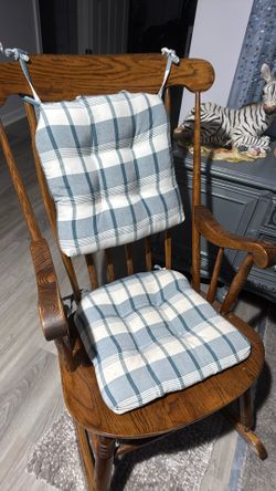  Oak Adult Rocking. Chair