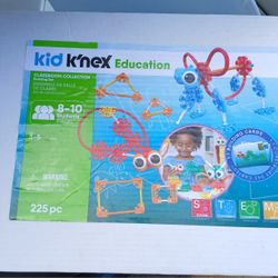 2) K'nex 255 Pc   See Description