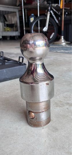 Chrome gooseneck Trailer Hitch Ball 2-5/16
