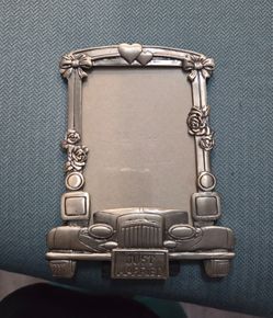 Pewter metal "Just Married" Frame with glass