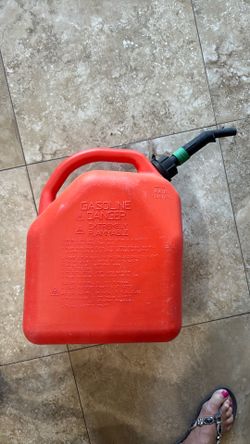 5-Gallon Gas Can with Flexible Pour Spout