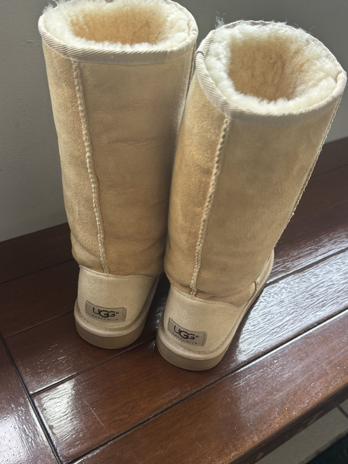 Ugg