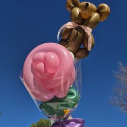 Teddy Bear Flower Balloon bouquet