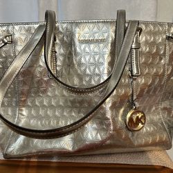 Michael Kors Purse -silver 