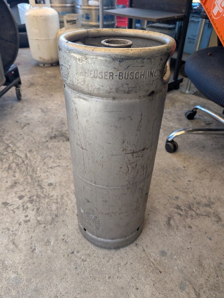 Beer Keg 5 Gallon Full