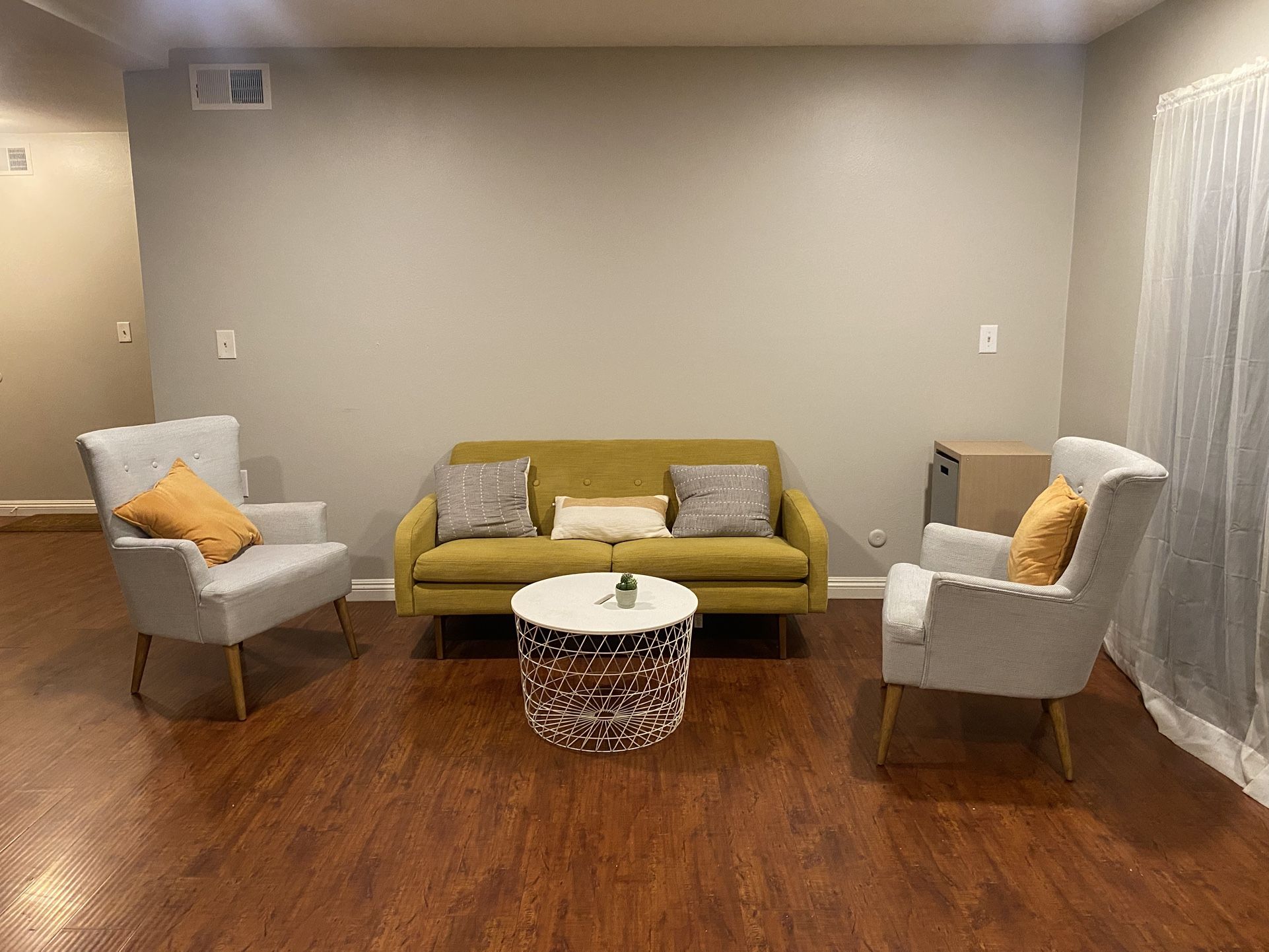 Yellow Couch For Sale With Pillow Cases