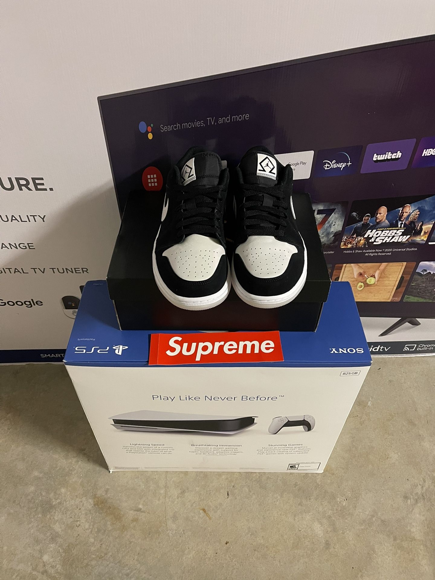 Jordan 1 Low Diamond