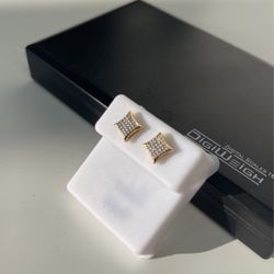 10K diamond Earrings / 10 KT Gold Earring / 10KT Real Diamonds 