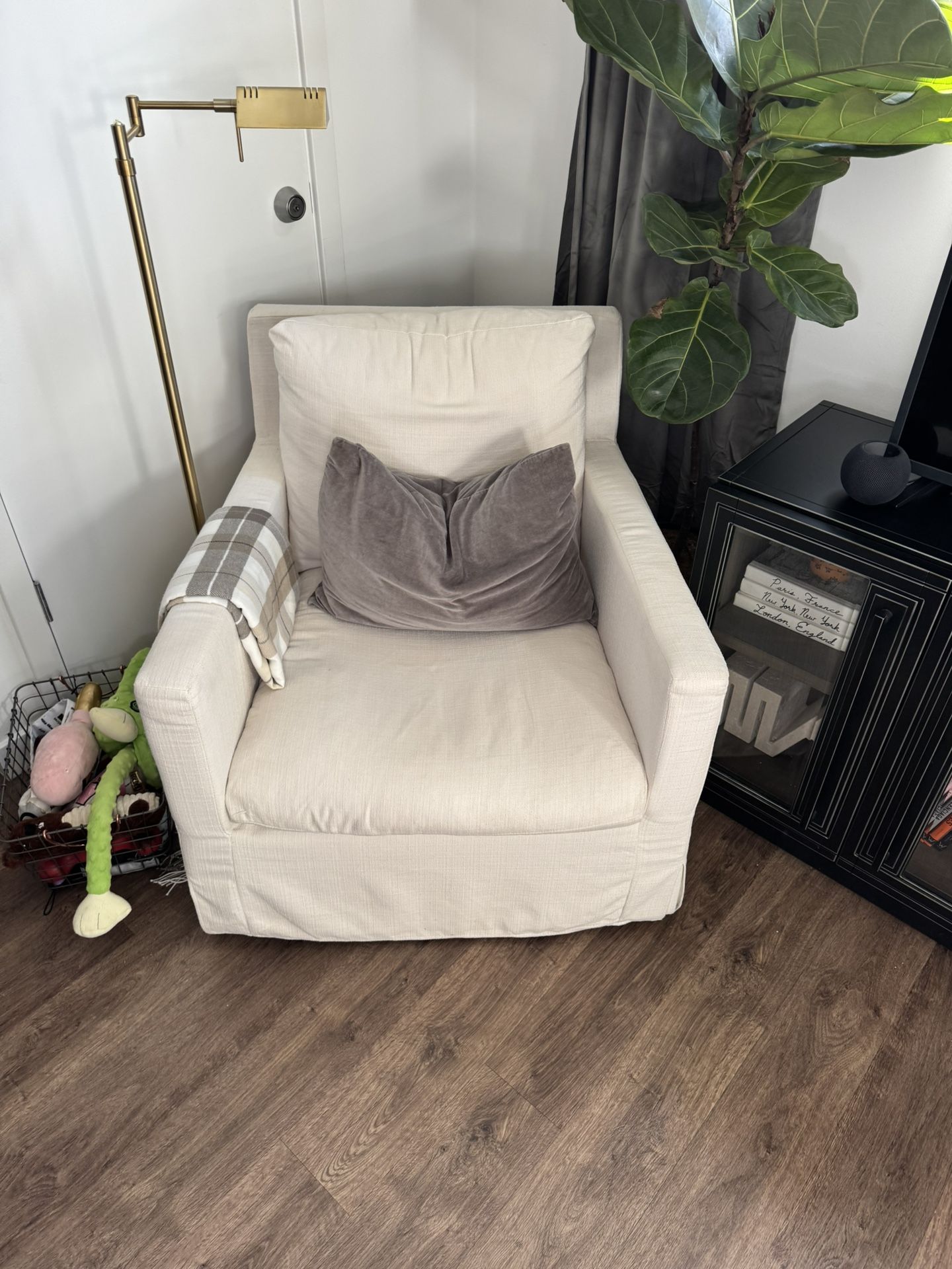 Off White Accent Chair
