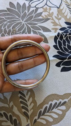 Solid silver bangle 16grams