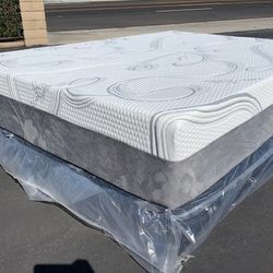 Queen Memory Foam 