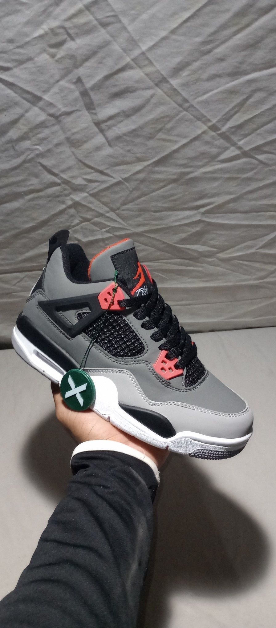 Jordan 4 Retro (Infrared)