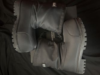 Balenciaga Alaska boots | Size 11 / 44