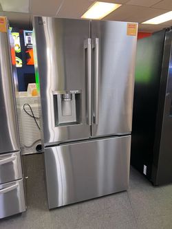 LG STAINLESS STEEL COUNTER DEPTH FRIDGE