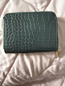 Small Zip Wallet