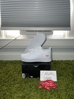 Nike Air Force 1 Low Supreme White