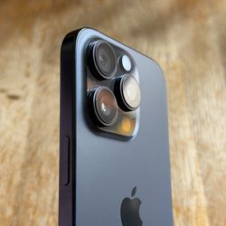 iPhone 16 Pro 512 GB Unlocked