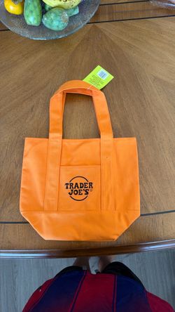 trader joe’s limited edition halloween tote bag
