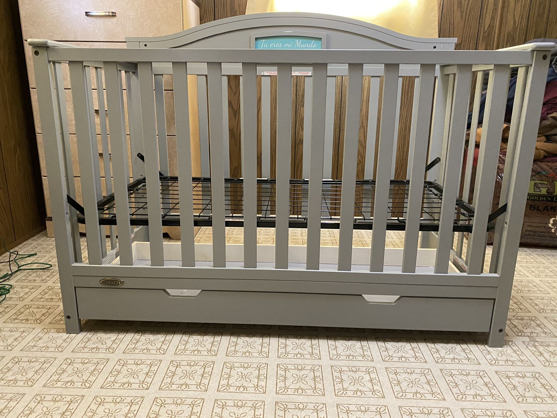 Graco 3-1 Crib