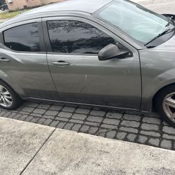 2012 Dodge Avenger