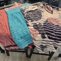Women's Skirt Lot