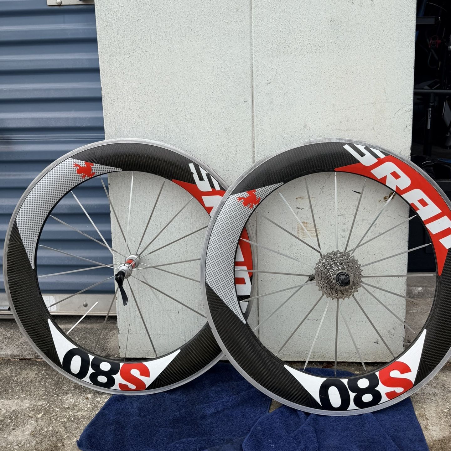SRAM S80 Carbon wheels Set 700c for Sale in Orlando, FL - OfferUp