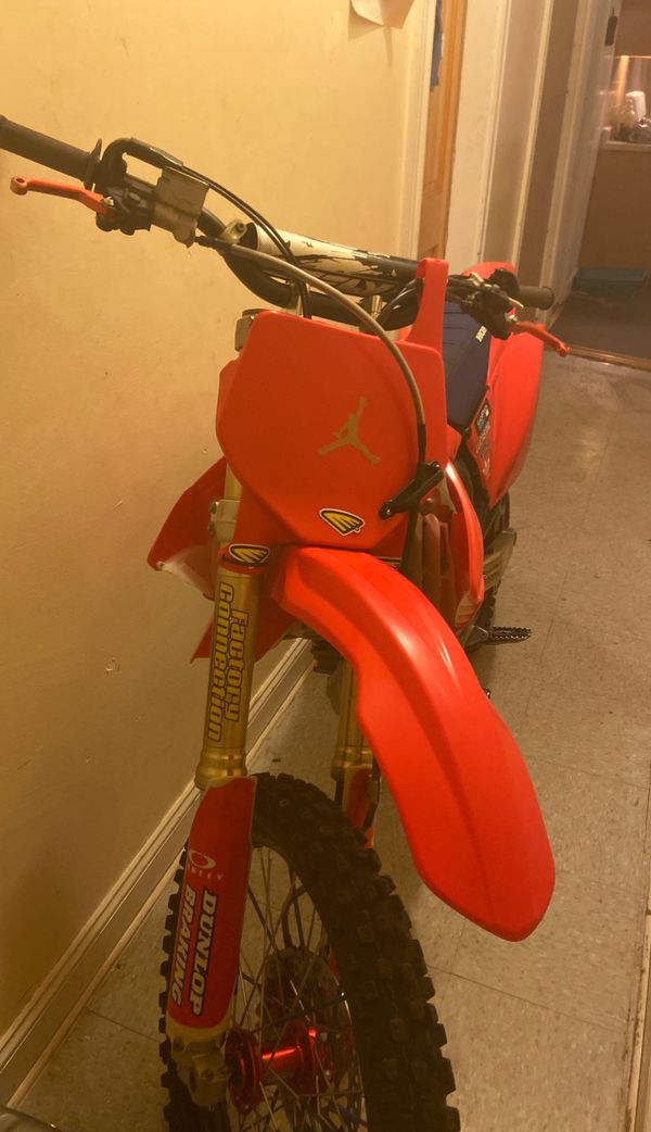 Honda crf 250r 2006 very mint