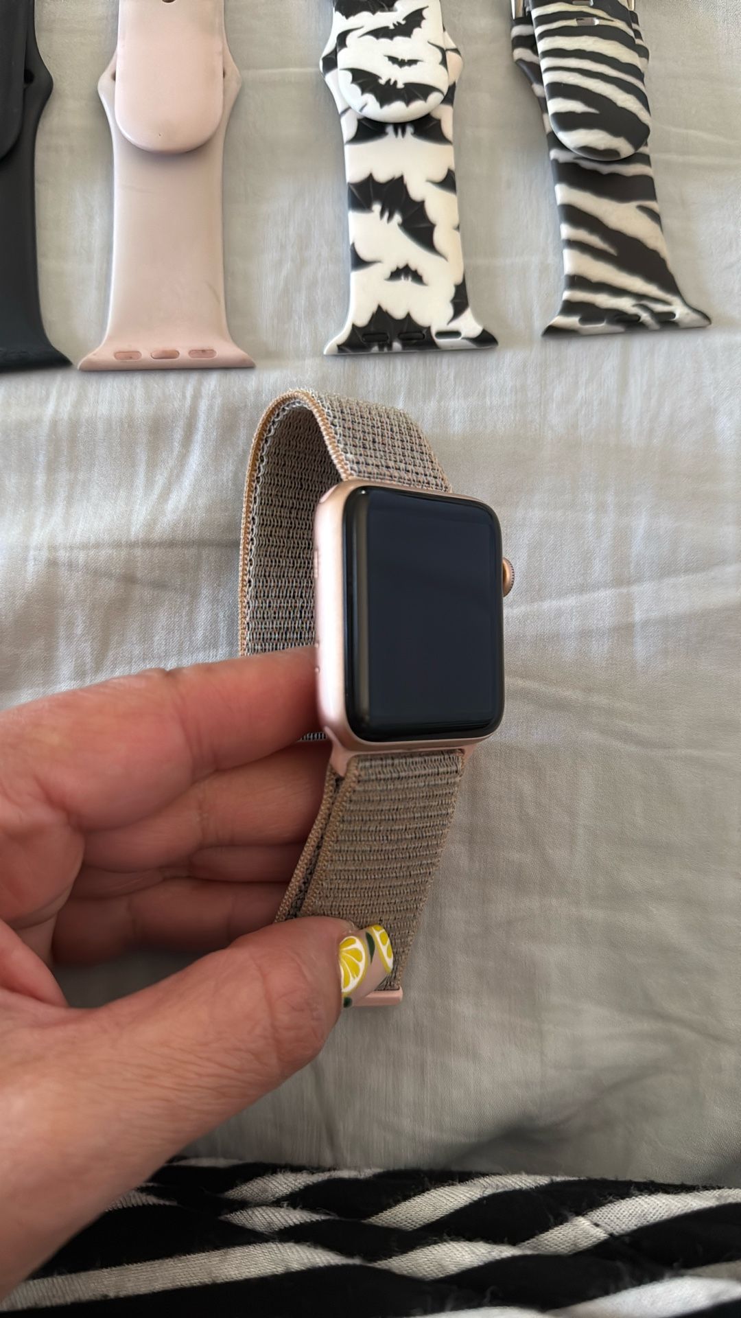 Apple Watch Series 3 - 42mm Rose Gold
