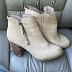 Aldo Booties 8.5