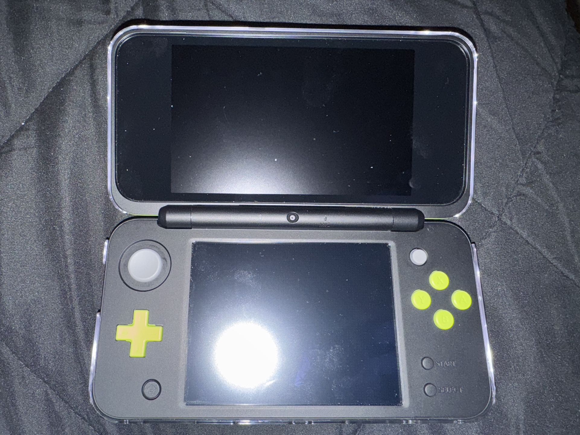 Nintendo 2DS XL/LL Lime Green W/ hShop, Case, Games, And OG Box