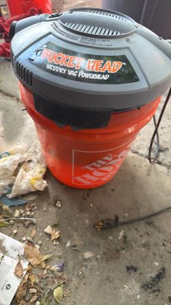 Bucket vacuum