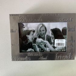 Fetco International Friends Metal Photo Album 3.5”x5” 508153AL