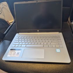 HP Laptop Computer