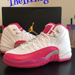 Air Jordan 12s(Dynamic pink) Grade school extended size9.5 Brand new