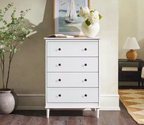 Walker Edison Furniture Company Transitional White Solid Wood 4-Drawer 28 in. Framed Chest of Drawers