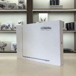 Apple 15” MacBook Air M4 16/256