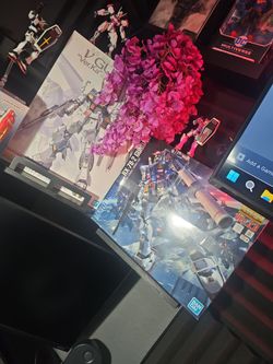Ban Dai gundam verka and rx78