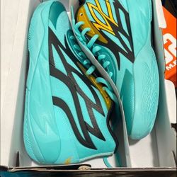 Melos Size 7 