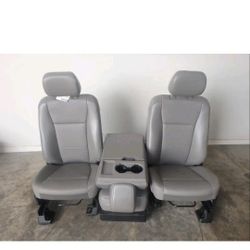 F450 Ford Seats