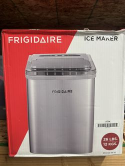 Frigidaire Ice Maker