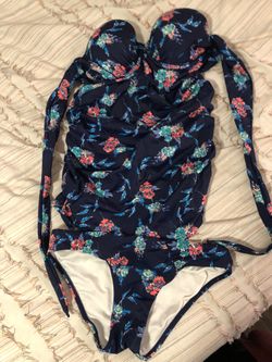Victoria Secret 2-piece swimsuit