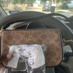 Coach Wallet& Pure