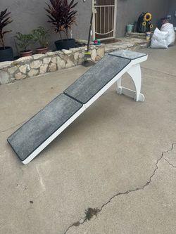 Wooden dog ramp