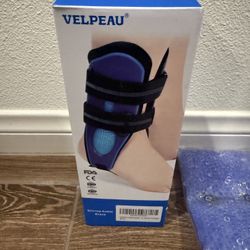 $10-$15 garage Sale By Appointment Cleaning Out