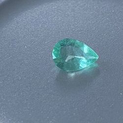 0.51 cts Genuine Colombian emerald -cut loose, gemstone, natural emerald