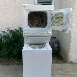 Washer And Gas Dryer Stakable De 27