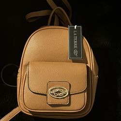 La Terre Mini Backpack Women/Girl Brown